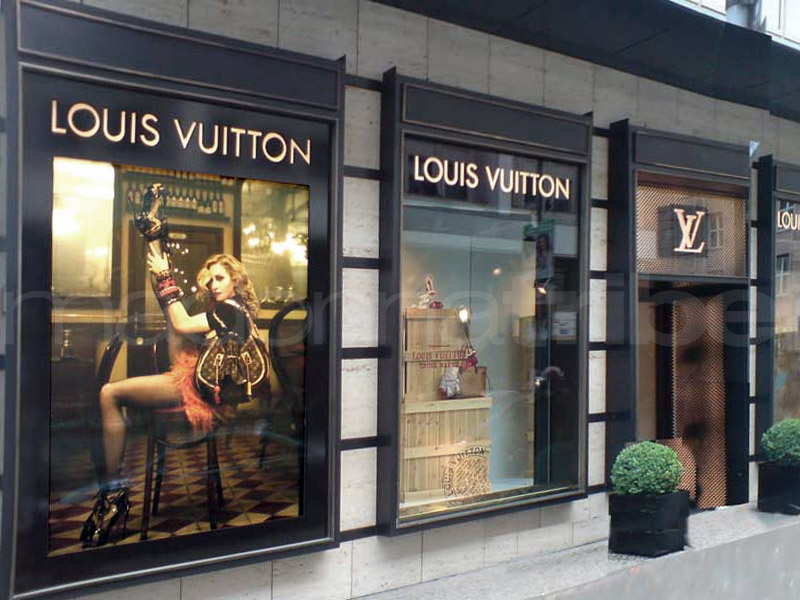 File:Berlin Louis Vuitton (6517140955).jpg - Wikipedia